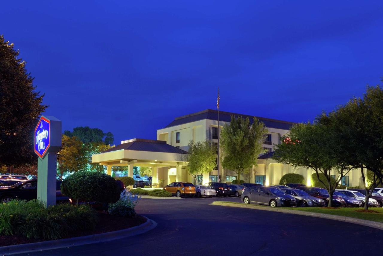 Hampton Inn Рокфорд Екстер'єр фото