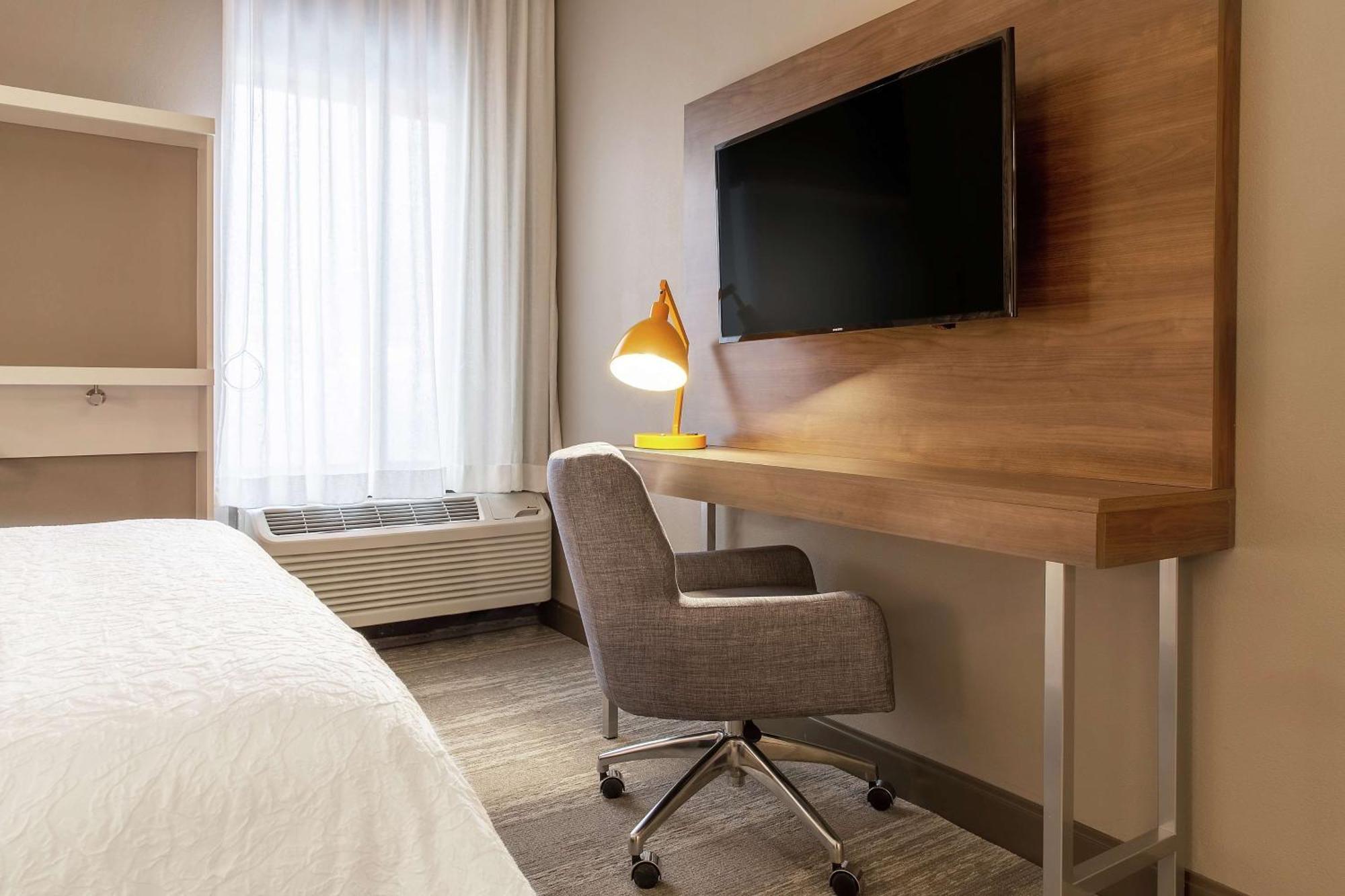 Hampton Inn Рокфорд Екстер'єр фото
