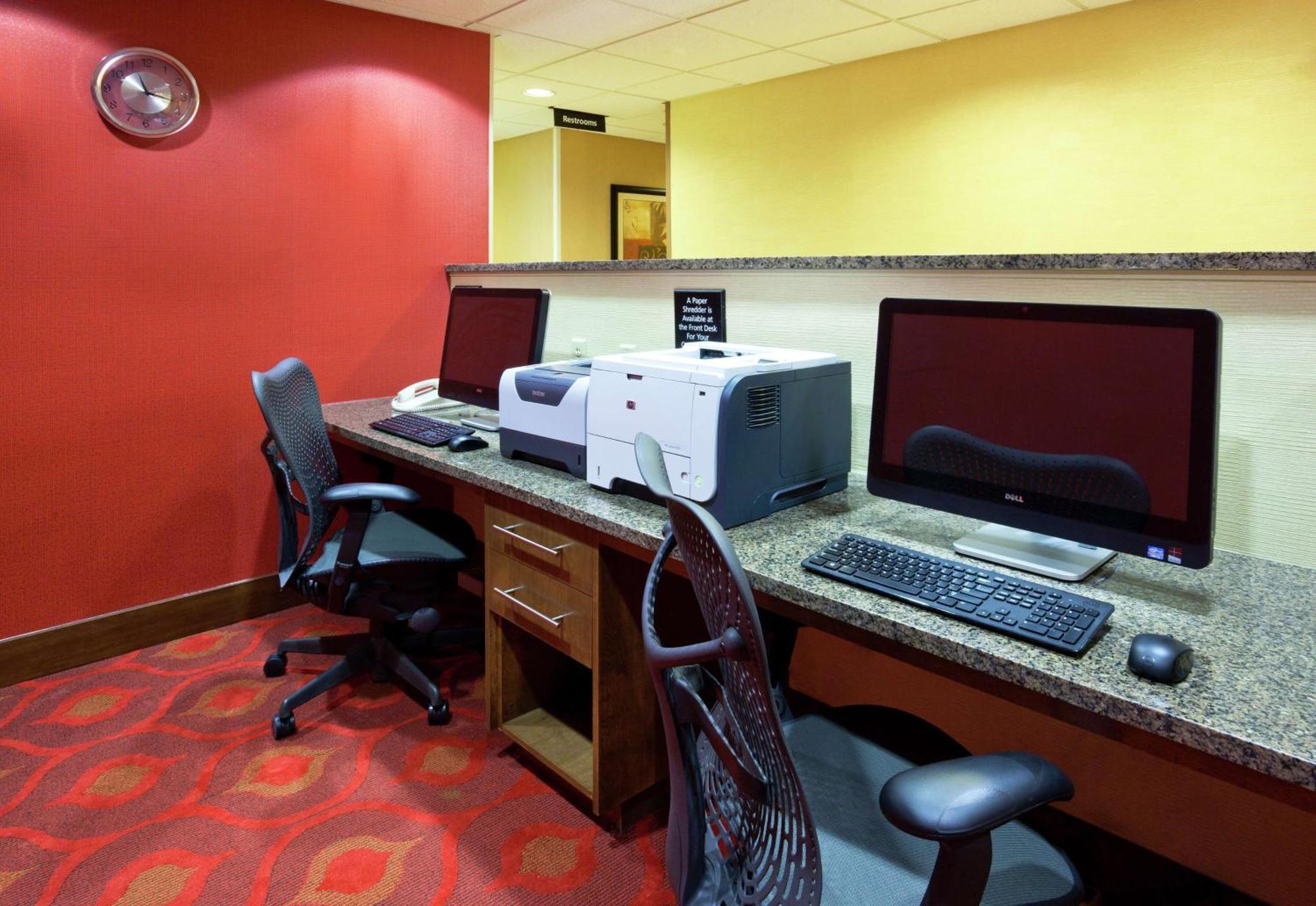 Hampton Inn Рокфорд Екстер'єр фото