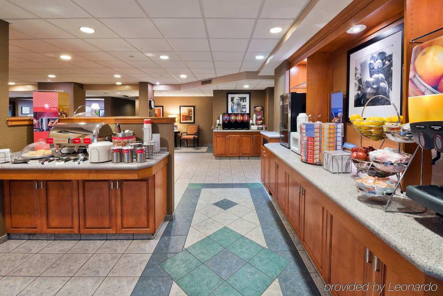 Hampton Inn Рокфорд Екстер'єр фото